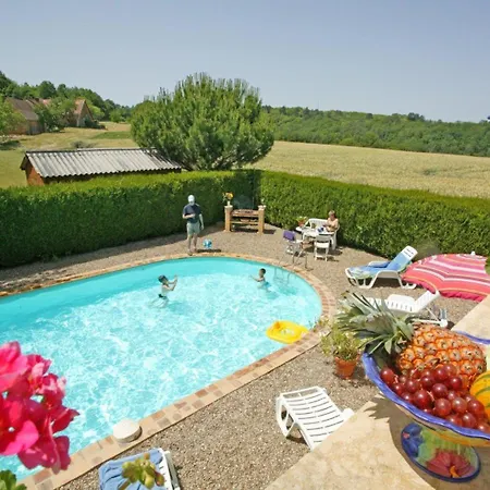 Hugan Avec Piscine Privee Proche Sarlat * Brégegere