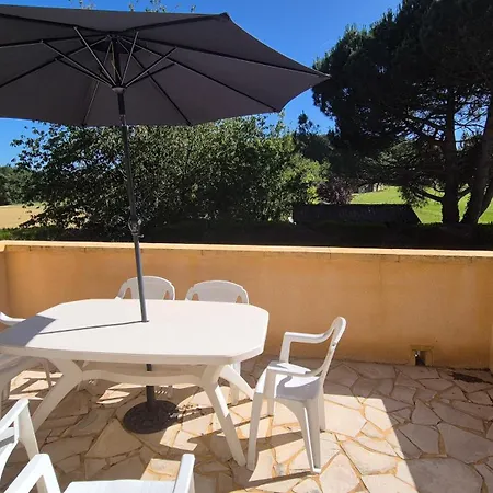 Holiday home Hugan Avec Piscine Privee Proche Sarlat *